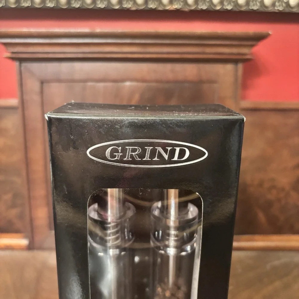 GRIND Single-Handed Salt & Pepper Mill Set‎ Stainless Steel Acrylic Grinder NIB